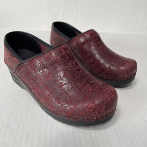 Sanita Professional Clogs Comfort Slip On Working Shoes Crackled Leather US 6 37